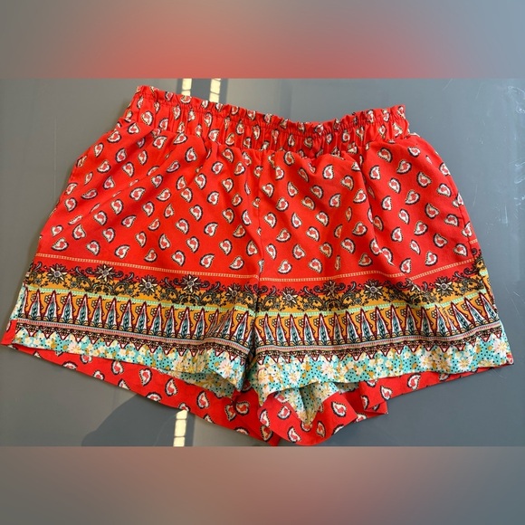 Streetwear Society High Waist Elastic Pull On Boho Red Yellow Shorts women's S - Picture 1 of 7
